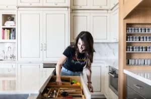 Home Decluttering Services Phoenix for Organized Living